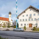 Christoph Apartment *